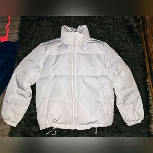 NWT Forever 21 white puffer coat draw string bottom sz S perfect condition